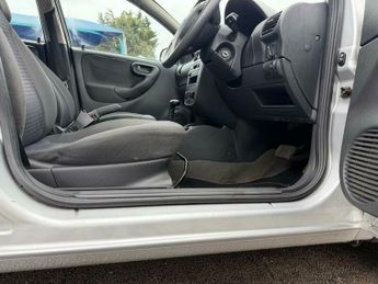 Vauxhall Corsa 1.4i 16v Comfort 5dr