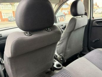 Vauxhall Corsa 1.4i 16v Comfort 5dr