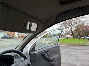 Vauxhall Corsa 1.4i 16v Comfort 5dr