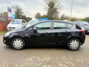 Vauxhall Astra 1.6 16v Exclusiv Auto Euro 5 5dr
