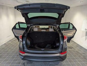 Hyundai Tucson 1.7 CRDi Blue Drive Premium DCT Euro 6 (s/s) 5dr
