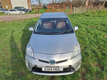 Toyota Prius 1.8 VVT-h T Spirit Hatchback 5dr Petrol Hybrid CVT Euro 6 (s/s) 