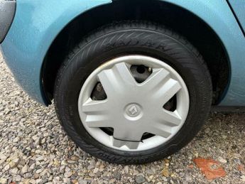 Renault Clio 1.2 Rush 5dr