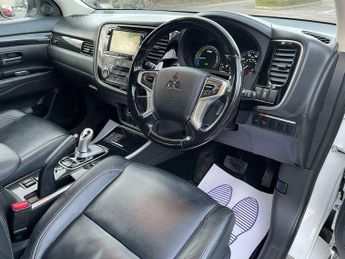 Mitsubishi Outlander 2.0h 12kWh GX4h CVT 4WD Euro 6 (s/s) 5dr