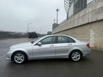 Mercedes-Benz C Class 1.6 C180 BlueEfficiency Executive SE G-Tronic+ Euro 5 (s/s) 4dr