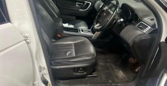 Land Rover Discovery Sport 2.0 TD4 HSE Black Auto 4WD Euro 6 (s/s) 5dr