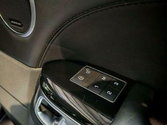 Land Rover Range Rover Sport 3.0 SD V6 Autobiography Dynamic Auto 4WD Euro 6 (s/s) 5dr