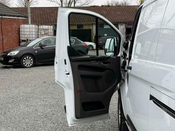Ford Transit Custom 2.0 300 EcoBlue Trend L2 H1 Euro 6 (s/s) 5dr