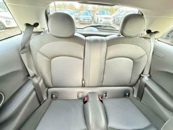 MINI Hatch 2.0 Cooper SD Auto 6Spd Euro 6 (s/s) 3dr