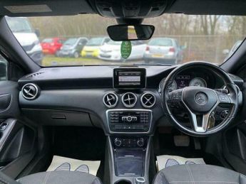 Mercedes-Benz A Class 1.8 A200 CDI BlueEfficiency Sport 7G-DCT Euro 5 (s/s) 5dr