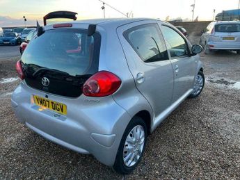 Toyota AYGO 1.0 VVT-i + MultiMode Euro 4 5dr