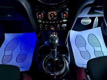 MINI Mini JOHN COOPER WORKS