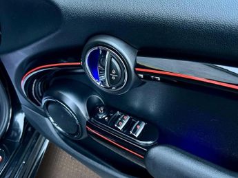 MINI Mini JOHN COOPER WORKS