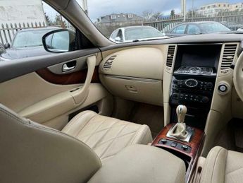 Infiniti FX 3.0 30d V6 Executive Auto 4WD Euro 5 5dr