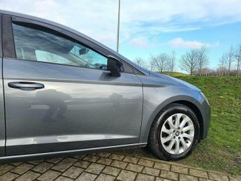 SEAT Leon 1.6 TDI CR SE DSG Euro 5 (s/s) 5dr