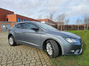 SEAT Leon 1.6 TDI CR SE DSG Euro 5 (s/s) 5dr