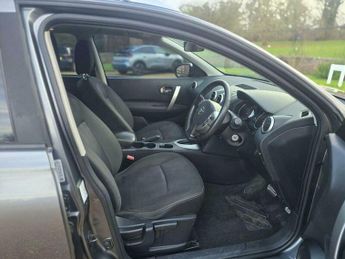 Nissan Qashqai 1.6 n-tec+ CVT 2WD Euro 5 5dr