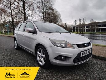 Ford Focus 1.6 Zetec Estate 5dr Petrol Automatic (184 g/km, 99 bhp)