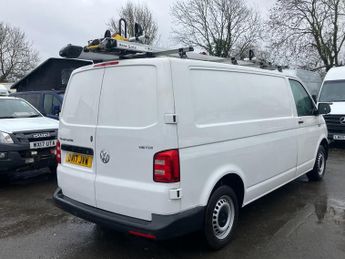 Volkswagen Transporter VOLKSWAGEN TRANSPORTER LONG WHEELBASE T30 WITH AIRCON.