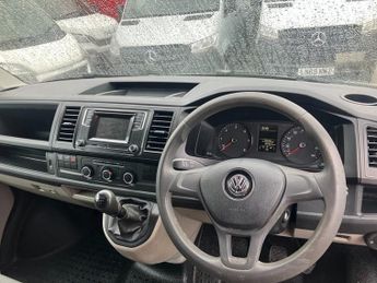Volkswagen Transporter VOLKSWAGEN TRANSPORTER LONG WHEELBASE T30 WITH AIRCON.