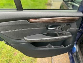 BMW 2 SERIES 1.5 218i Luxury Auto Euro 6 (s/s) 5dr
