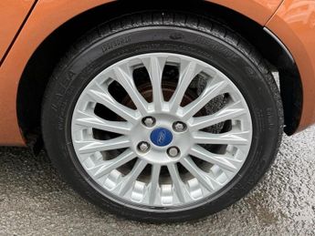 Ford Fiesta 1.6 Titanium Powershift Euro 5 5dr 103BHP