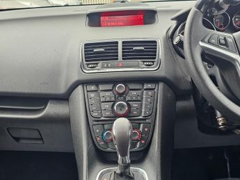 Vauxhall Meriva 1.4i Turbo Exclusiv MPV 5dr Petrol Auto Euro 6 (120 ps)