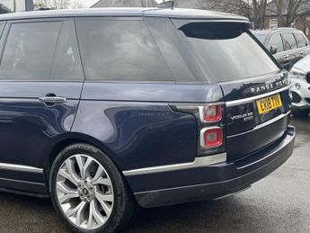 Land Rover Range Rover 4.4 SD V8 Vogue SE SUV 5dr Diesel Auto 4WD Euro 6 (s/s) (339 ps)