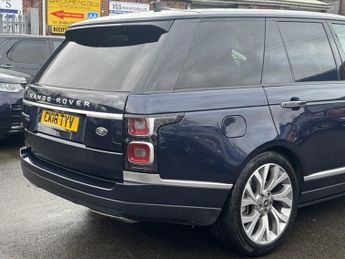 Land Rover Range Rover 4.4 SD V8 Vogue SE SUV 5dr Diesel Auto 4WD Euro 6 (s/s) (339 ps)