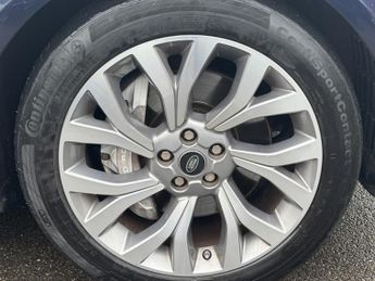 Land Rover Range Rover 4.4 SD V8 Vogue SE SUV 5dr Diesel Auto 4WD Euro 6 (s/s) (339 ps)