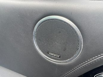 Land Rover Range Rover 4.4 SD V8 Vogue SE SUV 5dr Diesel Auto 4WD Euro 6 (s/s) (339 ps)