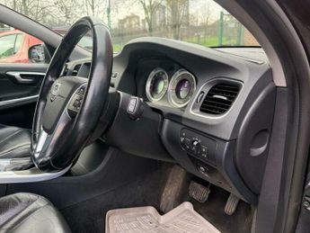 Volvo V60 2.0 T5 SE Lux Nav Powershift Euro 5 5dr