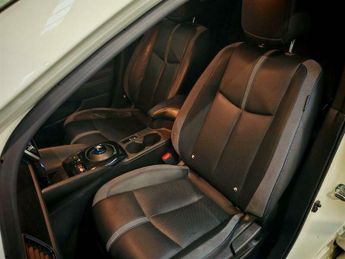 Nissan Leaf 40kWh Tekna Auto 5dr