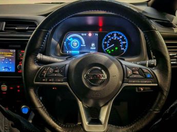 Nissan Leaf 40kWh Tekna Auto 5dr