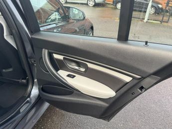 BMW M3 3.0 BiTurbo Saloon 4dr Petrol DCT Euro 6 (s/s) (431 ps)