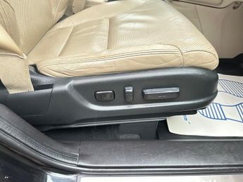 Honda CR-V 2.0 i-VTEC EX SUV 5dr Petrol Auto 4WD Euro 5 (155 ps)