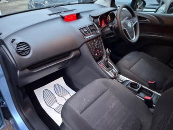 Vauxhall Meriva 1.4i Turbo Exclusiv MPV 5dr Petrol Auto Euro 6 (120 ps)