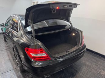 Mercedes GL Class C180 BLUEEFFICIENCY EXECUTIVE SE