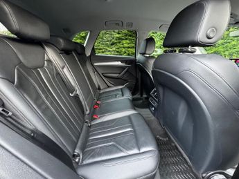 Audi Q5 TDI QUATTRO SPORT