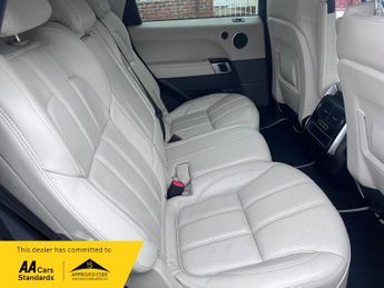 Land Rover Range Rover Sport SDV6 HSE