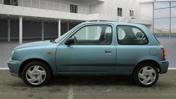 Nissan Micra SE