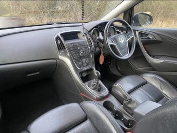 Vauxhall Astra ELITE