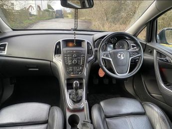 Vauxhall Astra ELITE