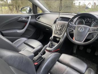 Vauxhall Astra ELITE