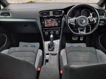 Volkswagen Golf 2.0 TDI BlueMotion Tech R-Line Hatchback 5dr Diesel DSG Euro 6 (