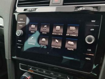 Volkswagen Golf 2.0 TDI BlueMotion Tech R-Line Hatchback 5dr Diesel DSG Euro 6 (