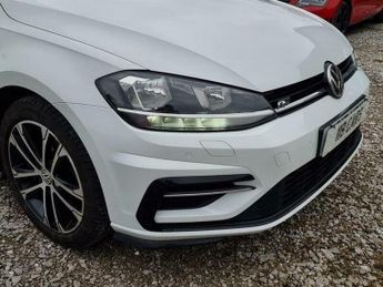 Volkswagen Golf 2.0 TDI BlueMotion Tech R-Line Hatchback 5dr Diesel DSG Euro 6 (