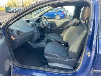 Renault Clio 1.2 16v Extreme 3dr