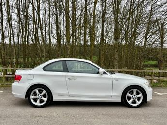 BMW 1 SERIES 120i SPORT