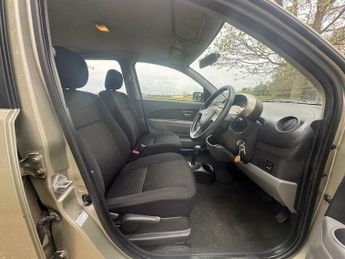 Daihatsu Sirion 1.3 SE 5dr